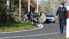 U teškoj prometnoj nesreći kod Udbine poginula dva radnika pilane i 20-godišnji policajac