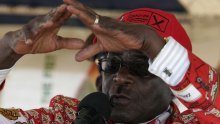 Diktator Mugabe stigao u Rim na misu pape Franje