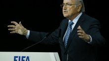 Osramoćeni Sepp Blatter ne odustaje