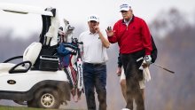 Usred samita G-20 Trump otišao na golf