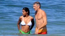 Nema tko se nije okrenuo za 30 godina mlađom suprugom Vincenta Cassela: Tina Kunakey bila je glavna zvijezda na plaži