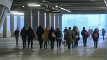 [FOTO/VIDEO] Počinje se puniti i zagrebačka Arena, stiglo medicinsko osoblje; liječnica objasnila kako će to izgledati