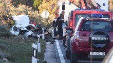 [FOTO/VIDEO] Jedna osoba poginula, a dvije ozlijeđene u prometnoj nesreći na Jadranskoj magistrali kod Šibenika