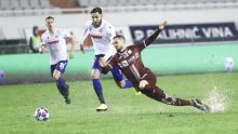 [VIDEO/FOTO] Pogledajte kako je Rijeka u nemogućim uvjetima, na kišom natopljenom Poljudu, 'okrenula' Hajduk i stigla do pobjede