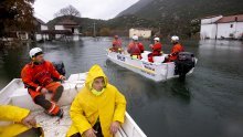 Konačno dobre vijesti iz vrgoračkog kraja: Nakon tjedan dana vodostaj na poplavljenom području počeo opadati