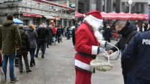 [FOTOPRIČA] Gužve pred dućanima i tržnicama, pojačane policijske kontrole... Pogledajte kako izgleda prvi dan s novim mjerama