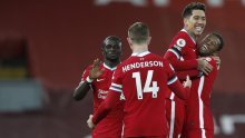 Liverpool u napetom derbiju slavio protiv Tottenhama i odvojio se na prvom mjestu; Southampton oteo bod Arsenalu