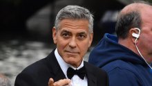 George Clooney progovorio o karanteni s Amal i blizancima pa se našalio na svoj račun: 'Bilo je puno pranja suđa i mijenjanja pelena'