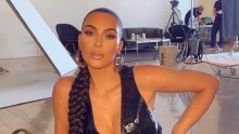 Fanovi podijeljeni: Kim Kardashian naglasila svoje atribute u ekstravagantnom stajlingu