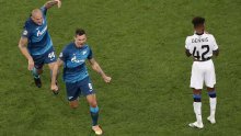 Dejan Lovren uz neke od najvećih legendi svog sporta o problemu od kojeg se nogomet želi distancirati: Kazne bi trebale biti oštrije...