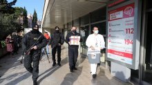 [FOTO/VIDEO] Policija s dugim cijevima dopratila cjepivo u Rijeku