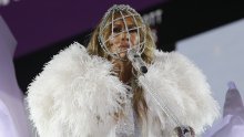 Svojim je stajlingom za novogodišnji nastup Jennifer Lopez ponovno nadmašila sva očekivanja