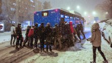 [FOTO] Snježna oluja Filomena napravila kaos na ulicama Madrida; trgovine i parkovi zatvoreni, građane se moli da ne izlaze van