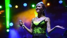 [FOTO/VIDEO] Ivana Kindl ima problem s kosom, a fanovi joj poručuju: 'Uz ovakav osmijeh, sve je lijepo'