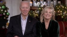 Svi govore o tenisicama Jill Biden koje voli i njezina prethodnica Michelle Obama