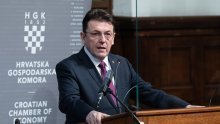 Burilović: Proveo sam 1690 dana u rovu, dobio sam TBC... Ja dijelim s javnošću od čega bolujem. Dokle to ide?