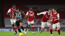 Arsenal u drugom poluvremenu napunio Newcastle i nastavio pozitivan niz u engleskom prvenstvu