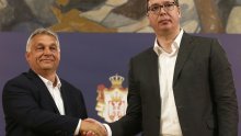 Orban odigrao dupli pas s Vučićem: Dekretom odobrava kinesko cjepivo, tvrdi da će se i sam njime cijepiti