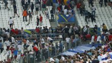 Nasilje na stadionu; žene i djeca bježali od ruskih huligana