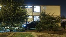 [FOTO/VIDEO] Potjera u Novom Zagrebu: Bježao policiji i zabio se u drvo ispred škole, djeca bježala pred jurećim automobilom