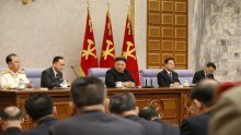 Kim Jong Un raspalio po najbližim suradnicima jer nisu ostvarili ciljeve petoljetke: Nesposobni ste!