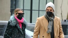 Najstajliš par u šetnji: Olivia Palermo modno se uskladila sa zgodnim suprugom