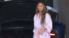 Chrissy Teigen: 'Mogu biti nasmijana cijeli dan, ali u mislima mi je dan kad si se trebao roditi'