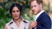 Meghan Markle tvrdi da ju je Kate Middleton rasplakala prije vjenčanja, a ne da je bilo obrnuto: Okrenuli su priču jer su željeli junakinju i negativku