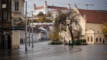 Slovačka uvodi policijski sat radi suzbijanja Covida; Slovaci neće smjeti izlaziti iz kuće od 20 do 5 sati