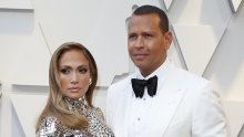 Kap koja je prelila čašu: Nakon dvije godine, Jennifer Lopez raskinula zaruke s Alexom Rodriguezom