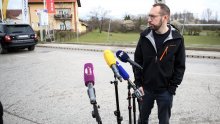 [FOTO/VIDEO] Tomaševiću je žao što se Anka Mrak Taritaš nije dogovorila sa SDP-om, a ima poruku i za hadezeovca Filipovića