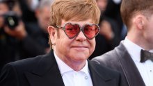 Elton John kritizirao licemjerje Vatikana nakon objave da neće dati blagoslov istospolnim brakovima