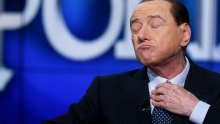 Bivši talijanski premijer Berlusconi u bolnici je od utorka