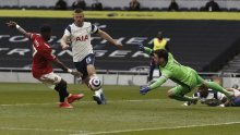 Manchester United 'okrenuo' Tottenham; 'crveni vragovi' su u drugom poluvremenu momčadi Josea Mourinha utrpali tri gola