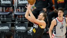 Kakva luda NBA večer; Bojan Bogdanović odigrao najbolju utakmicu sezone, a Stephen Curry s trona skinuo jednog od najvećih svih vremena