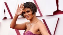 Zbog neuredne bob frizure bila je predmet sprdnje na dodjeli Oscara: Halle Berry tvrdi da je sve bila samo šala