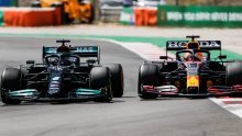 Lewis Hamilton za dlaku nadmašio Maxa Verstappena te ugrabio 'pole position' s kojim je došao do nevjerojatnog jubileja