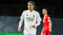 Luka Modrić oglasio se nakon još jednog kiksa Reala i komentirao odluku VAR-a iz koje je Ivan Rakitić praktički uzeo naslov Kraljevima