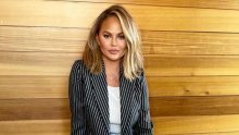 Kakav luksuz: Chrissy Teigen uselila se u novi dom i obožavateljima otkrila kako je uredila vilu na Beverly Hillsu