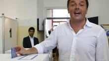 Renzi stavlja sve na kocku zbog referenduma o Senatu 2016.