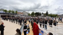 U Udbini odana počast bleiburškim žrtvama, nadbiskupu Puljiću pozlilo tijekom mise