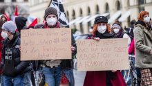 [FOTO] U više od 40 njemačkih gradova održani prosvjedi protiv kriminalizacije pobačaja