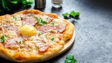 Pizza carbonara: Laka za pripremu, uspijeva uvijek, a toliko je ukusna da izaziva ovisnost