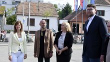 Grbin u Sisku dao potporu SDP-ovoj Kristini Ikić Baniček i nezavisnom Berdaisu