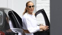 Njoj sve dobro stoji: Jennifer Lopez izgleda senzacionalno i u trenirci