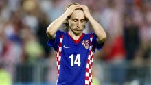 Statistika nije na strani Hrvatske; Vatreni nikada nisu dogurali dalje od četvrtfinala Eura, a jedan poraz posebno se urezao u pamćenje Luki Modriću