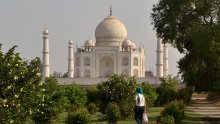 Monumentalni Taj Mahal ponovno otvoren za turiste, Indija ublažava mjere