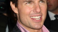 Tom Cruise ljubi seksi anđelicu?!