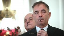 Pupovac potvrdio da manjinski zastupnici pregovaraju s Karamarkom