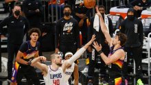 Dario Šarić i njegovi Phoenix Sunsi na korak do plasmana u veliki finale NBA lige; Ivica Zubac odigrao je još jednu 'double-double' utakmicu, ali to nije bilo dovoljno